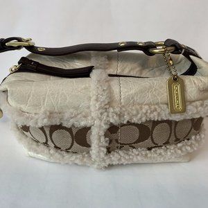 Authentic Coach Bag Signature Print/Fleece Details